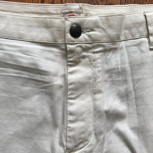 Faherty All Day Bermuda Shorts Mens 38 Stone White Organic Cotton 9" Inseam - Picture 6 of 12